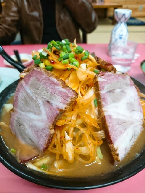 新白河駅『手打ラーメン菜華軒』ワンタンメンとかメニュー写真＠福島県 | Food