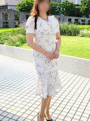 不倫妻・篠田麻里子への変態すぎる“おしおき”に 視聴者爆笑「地上波でこれはあかんでしょw」「ま…まりこさまが…そんなことに…」『離婚しない男』 |