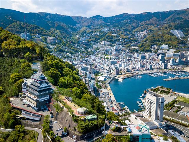 花火の街」／熱海海上花火大会 | 熱海温泉