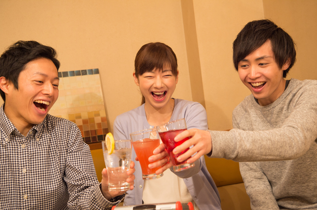 サク飲みも！はしご酒も！美味しさ、楽しさいっぱいの新酒場「ほのぼの川崎のれん街」を見逃すな | Rettyグルメニュース