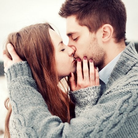 男性の心をぎゅっと掴む。思わず彼女にキスしたいと思う瞬間7選 - @cosmeまとめ（アットコスメまとめ）