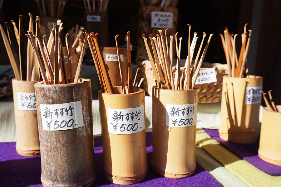 見える耳掃除と耳かき・おへそ掃除 ボディケアサロン東京表参道