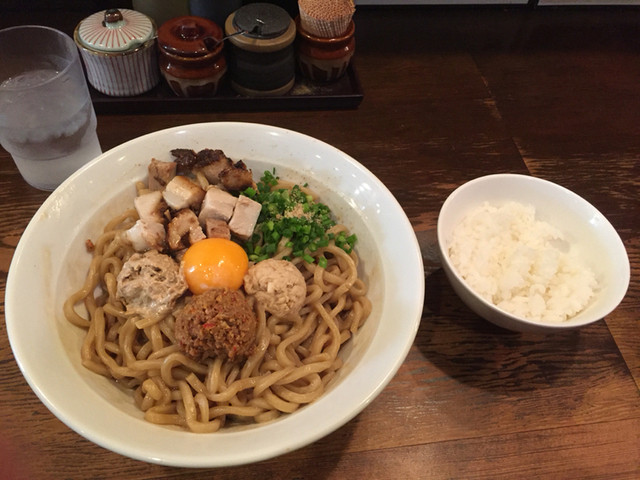 日の出らーめん剛つけ麺の話題性をラーメンオタクとして評価してみる | 名古屋美味巡礼