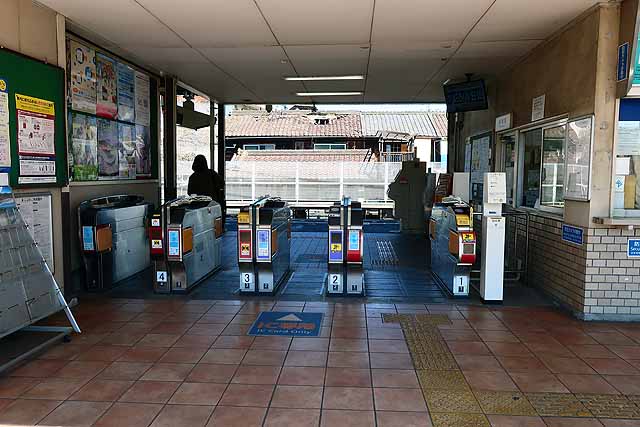 近鉄南大阪線高見ノ里駅／ホームメイト