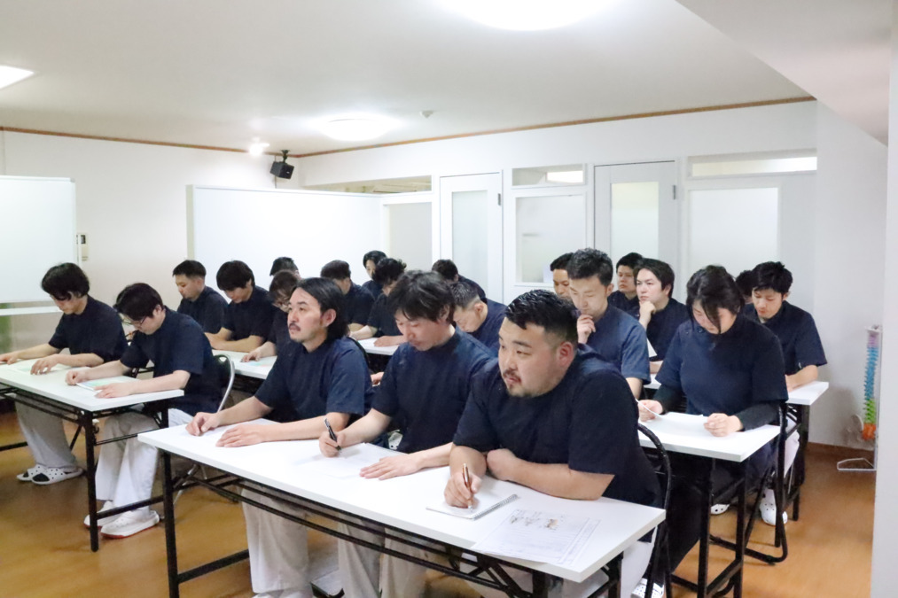 アットホームな雰囲気の新横浜・おやゆび整体院で施術＆水素吸引 | パワーブロガー☆イベント交流録