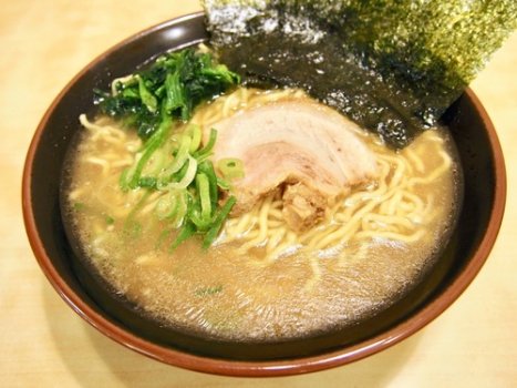 山形ラーメン新店】よこはま軒 山形店（山形市嶋北）｜庄内発の家系ラーメンが内陸に！ |