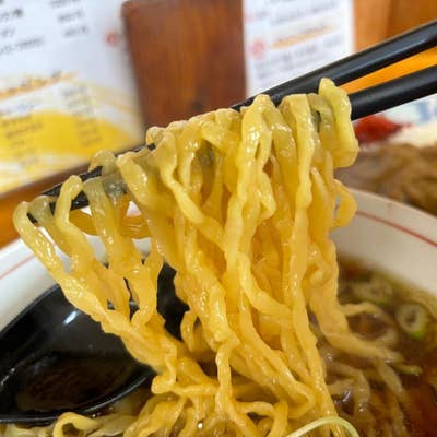 ご当地ラーメン【福島県白河市　菜華軒】地元民に人気の中華料理店の白河ラーメンともつ煮込み