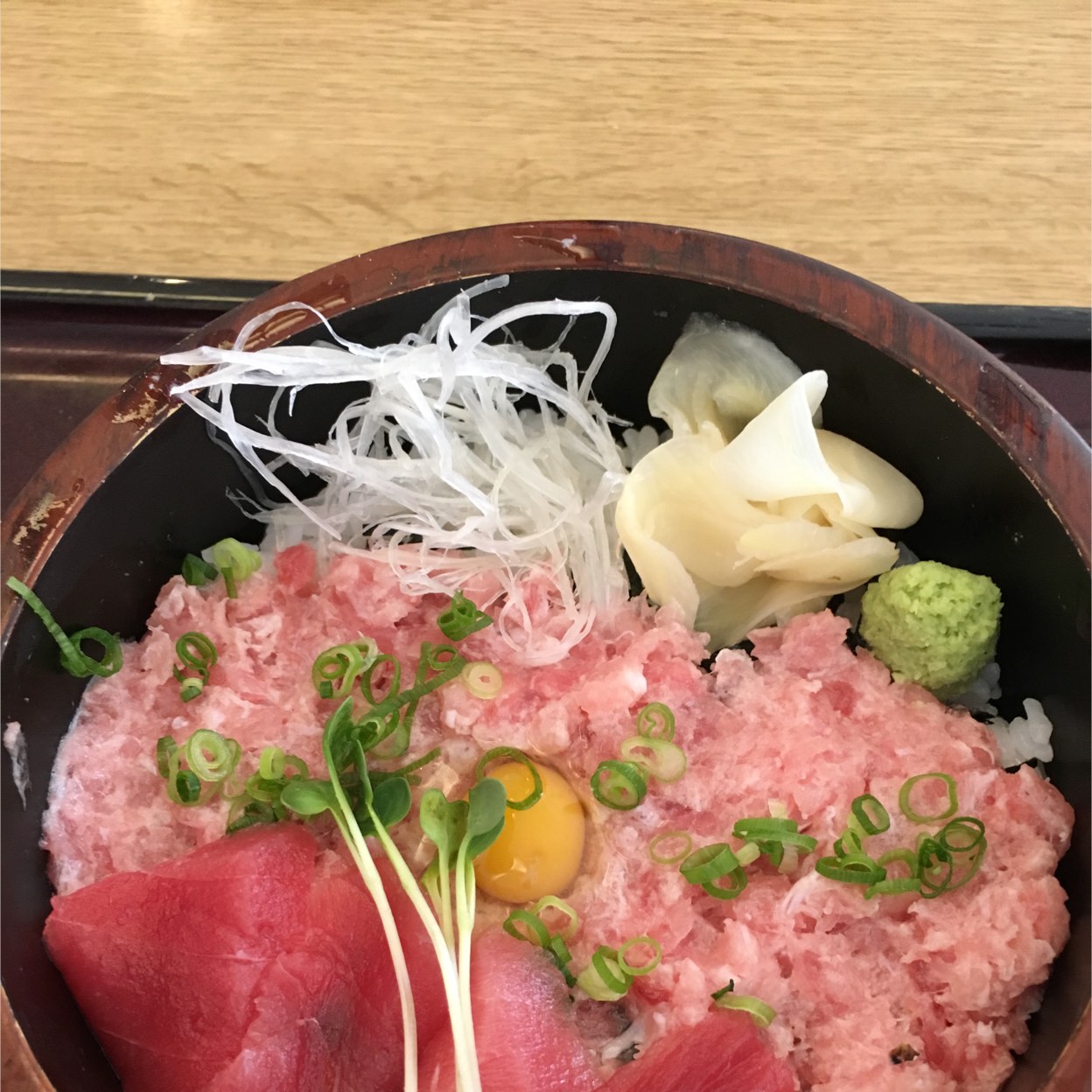 北海道生まれ 和食処とんでん