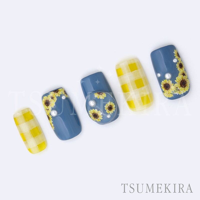 TSUMEKIRA AMI FUKUOKA × SUNFLOWER