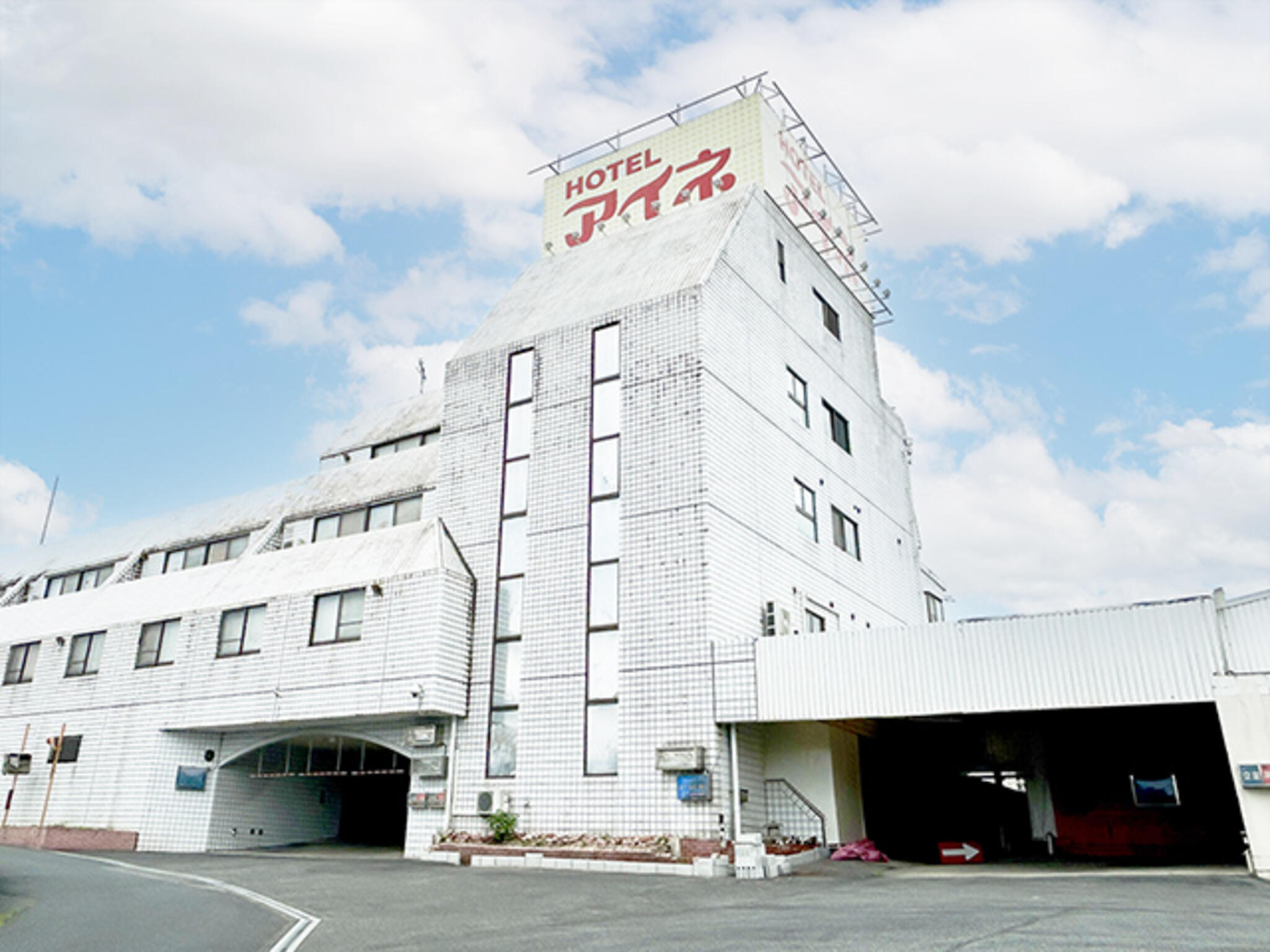 HOTEL The GRAF 松原