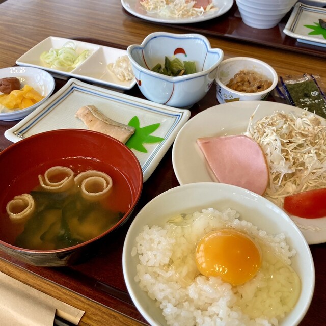 湯上がりセット : 那珂川温泉 皆幸乃湯・ホテルアライ（那須塩原市）のサウナ飯 -