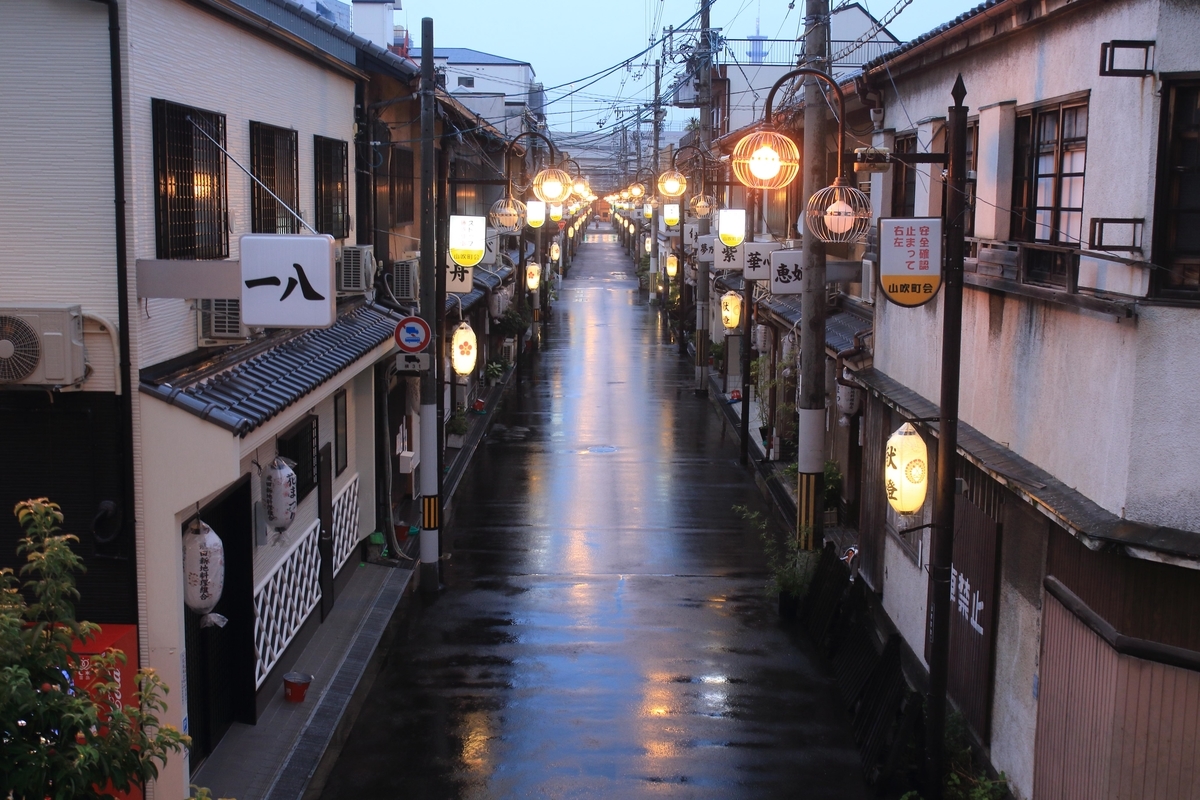 写真・画像】風俗も関西が一番？飛田新地を