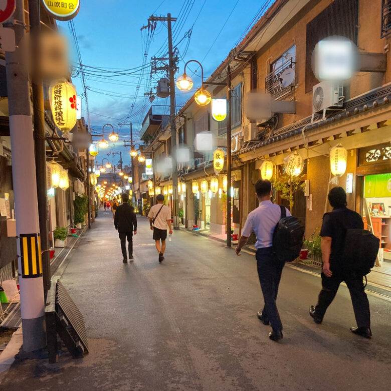 ニッポンの裏風俗】大阪：いつまでも変わらずに変わりゆく遊郭の街・飛田新地 - メンズサイゾー