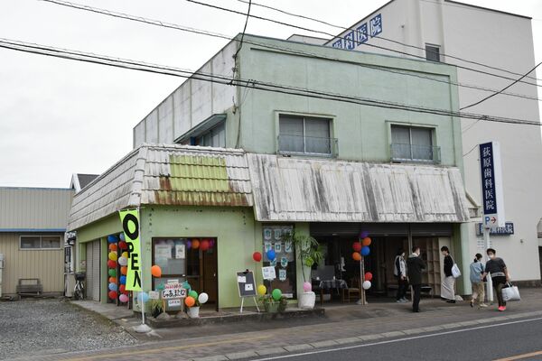 すてきな装丁や装画の本屋 Bird Graphics