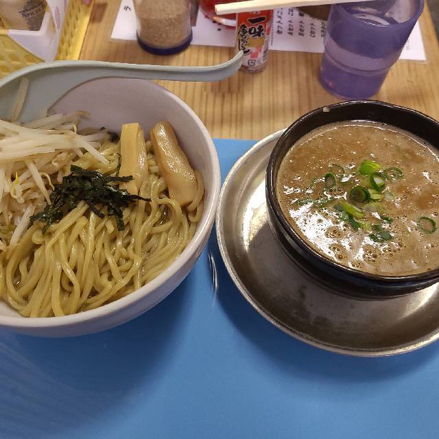 どとんこつ☆幸運軒 岸和田店（地図/岸和田・和泉・泉佐野/ラーメン） - 楽天ぐるなび