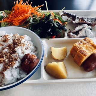 伊豆山温泉「熱海伊豆山温泉 ハートピア熱海」の口コミ＆詳細 |