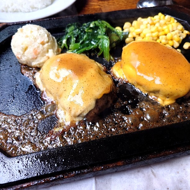 ゴールドラッシュ 本店(宇田川町/洋食) |